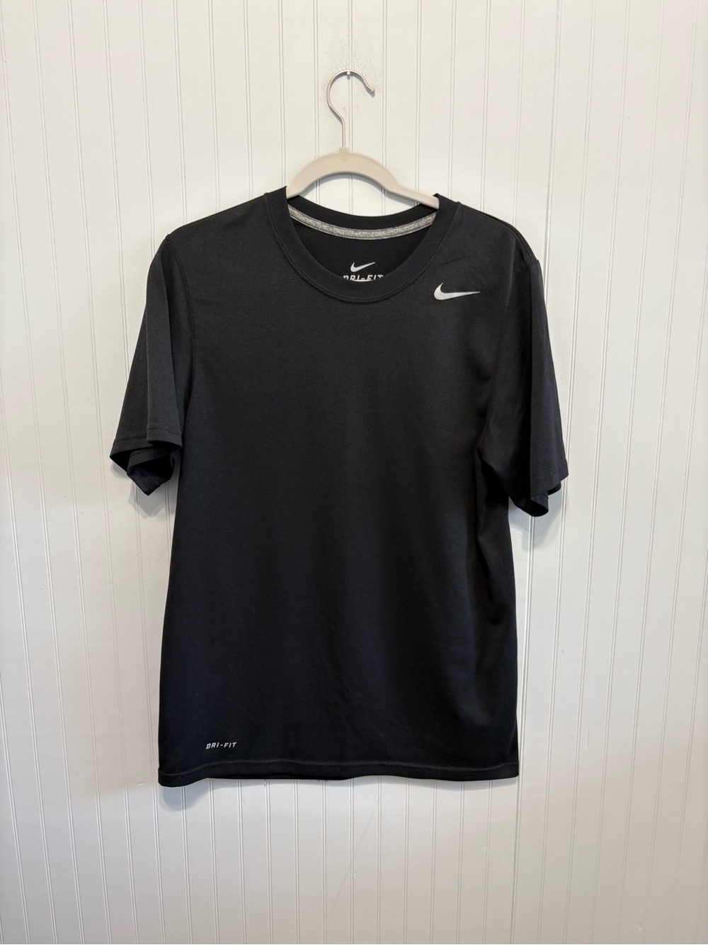 Nike Men's Black Dri-FIT Short Sleeve Performance Shirt Size S